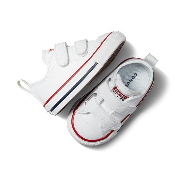 NWT Converse Kids' Chuck Taylor All Star 2V, White, 2 Toddler - Picture 1 of 6